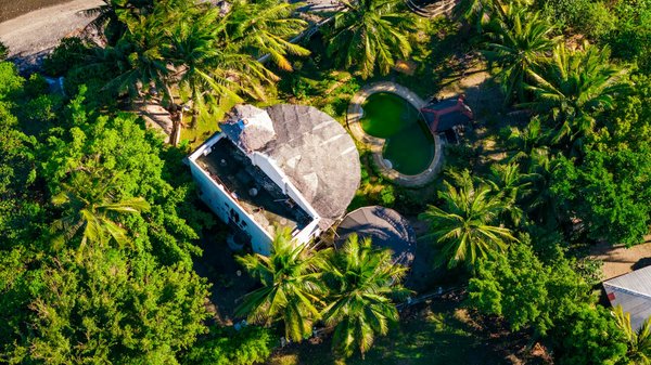 Comment évaluer les équipements inclus dans une location de vacances ?